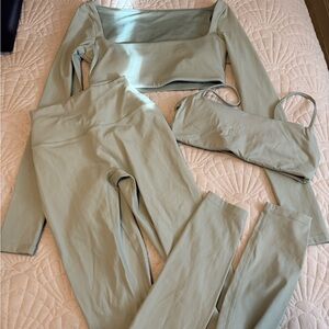 CSB x Isabel Mathers Freedom Set S